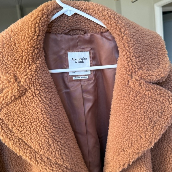 New without tags caramel teddy coat - Picture 8 of 8